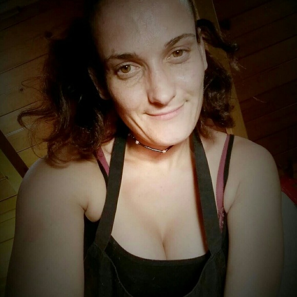 Meet your Posher, Serenity - Picture 5 of 7